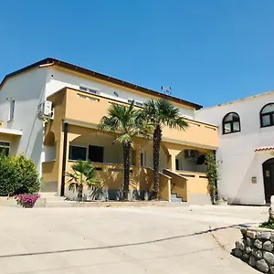 Anna Iii Appartamento Baška